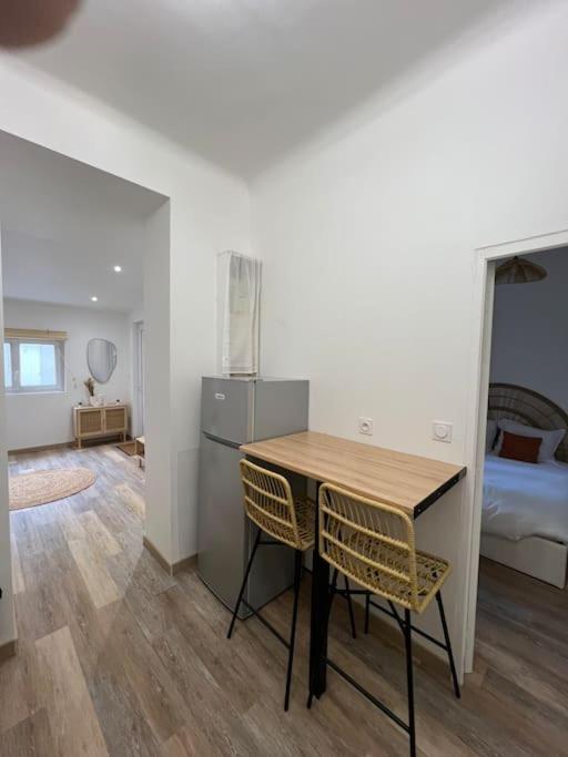 Tres Bel Appartement Neuf Avignon Exterior foto